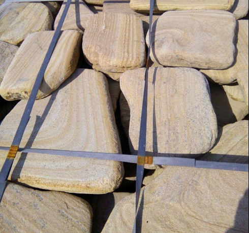 Kamenclub.ru: Песчаник пластушка галтованный желтый с рисунком (3 см)  купить в Оренбурге плитняк - пластушка желтый песчаник 21000 руб/м3   фото КАМЕНЬ КЛУБ