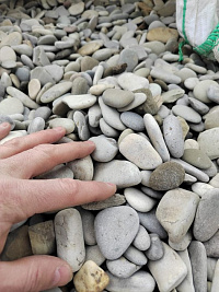 Галька черноморская фр. 40-70 мм.  купить в Оренбурге фото Камень Клуб