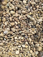 Kamenclub.ru: Галька речная окат рыжая фр. 20-40 мм. купить  в Оренбурге галька речная окатанная рыжая желтая серая округлая речная галька 5000 руб/т   фото КАМЕНЬ КЛУБ