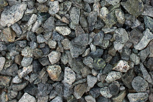 Kamenclub.ru: Щебень крошка зеленый (змеевик) фр. 40-70 мм.  купить в Оренбурге мрамор змеевик зеленый, салатовый щебень декоративный 8000 руб/т   фото КАМЕНЬ КЛУБ