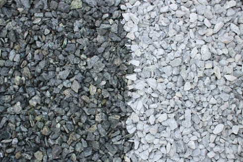 Kamenclub.ru: Щебень крошка зеленый (змеевик) фр. 10-20 мм.  купить в Оренбурге змеевик зеленый, салатовый декоративная ландшафтная каменная крошка щебня 7 200 руб/т   фото КАМЕНЬ КЛУБ