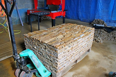 Kamenclub.ru: Песчаник (лапша) art PSG-3-01  купить в Оренбурге    2300 руб/кв.м   фото КАМЕНЬ КЛУБ