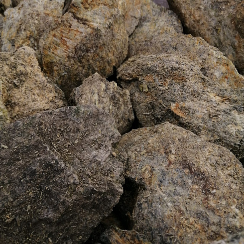 фото Змеевик салатовый  (фр. 70-100 мм)  купить в Оренбурге в интернет-портале КАМЕНЬ КЛУБ