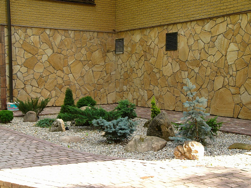 Kamenclub.ru: Песчаник пластушка желтый с разводом под дерево (2 см)  купить в Оренбурге плитняк желтый с разводами, желтый, рыжий, серый песчаник пластушка рваная ландшафтная 11 000 руб/м3   фото КАМЕНЬ КЛУБ