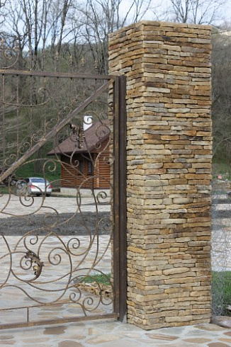 Kamenclub.ru: Песчаник (хворост) art PSG-5-06  купить в Оренбурге    1 900 руб/кв.м   фото КАМЕНЬ КЛУБ