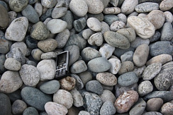 Kamenclub.ru: Галька речная окат (ассорти) фр. 50-100 мм. купить  в Оренбурге галька природная округлая серая белая черная серая коричневая синяя галька речная окатанная округлая 6200 руб/т   фото КАМЕНЬ КЛУБ