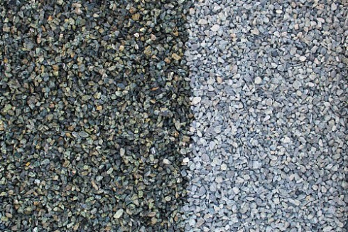 Kamenclub.ru: Щебень крошка зеленый (змеевик) фр. 5-10 мм  купить в Оренбурге змеевик зеленый, салатовый ландшафтный декоративный щебень крошка 7 200 руб/т   фото КАМЕНЬ КЛУБ