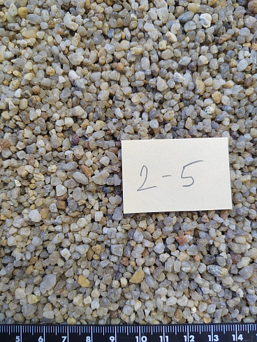 Кварцевый песок для площадок фр. 2-5 мм.  купить в Оренбурге фото Камень Клуб