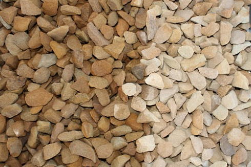 Kamenclub.ru: Щебень крошка желтый (песчаник) фр. 20-40 мм.  купить в Оренбурге песчаник бежевый рыжий каменная крошка песчаника 9500 руб/т   фото КАМЕНЬ КЛУБ