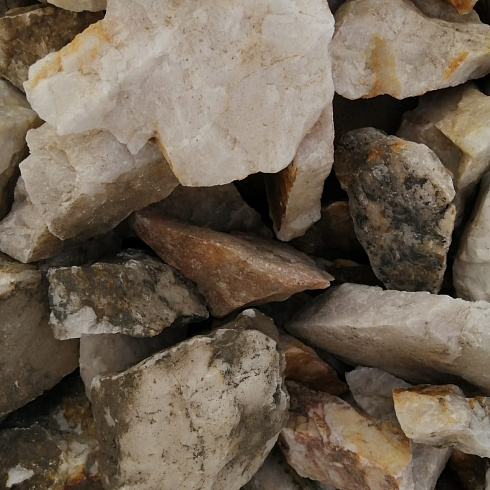 фото Кварц ( фр. 70-100 мм)  купить в Оренбурге в интернет-портале КАМЕНЬ КЛУБ